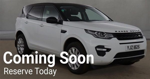 White Used 2015 Land Rover Discovery Sport HSE SUV | £11,995 (A bit pricey) - Image 1/1