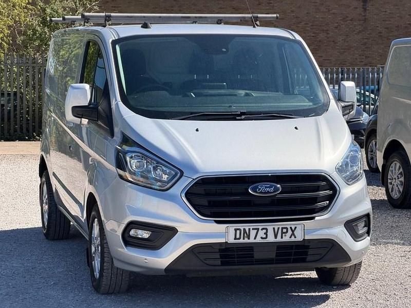 Used Ford Transit Custom Limited 130 HP (95 kW) 2023 Silver Van
