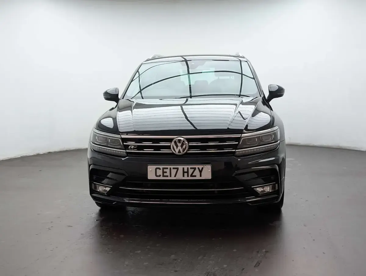 Used VW Tiguan R-line 190 HP (139 kW) 2017 Black SUV