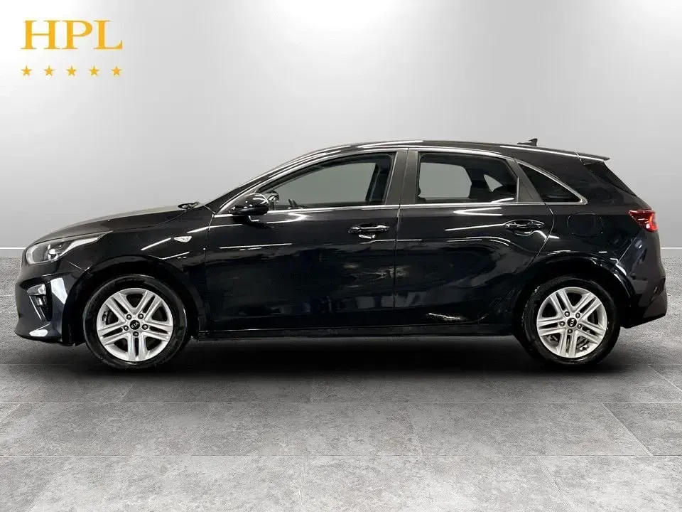 Used Kia Ceed 118 HP (86 kW) 2021 Black Hatchback