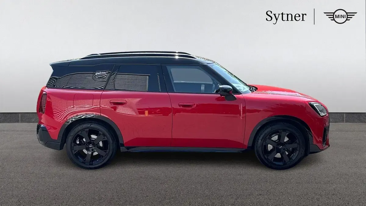 Used Mini Countryman 215 HP (158 kW) 2024 Red SUV