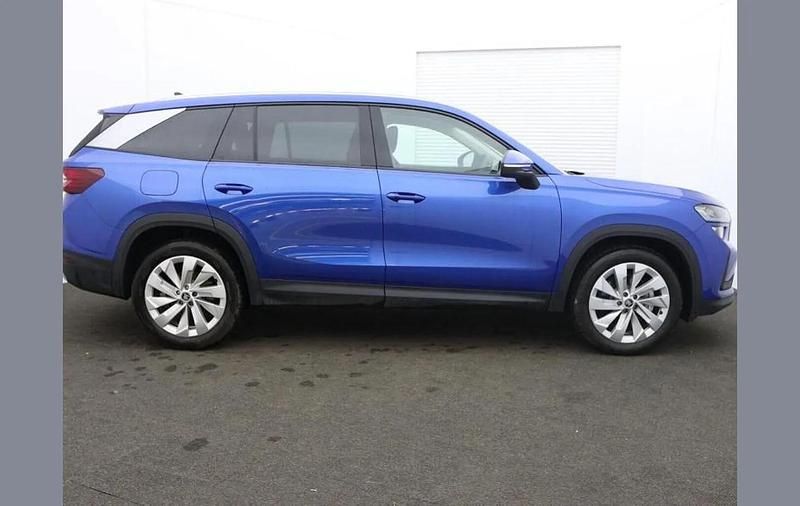 New Skoda Kodiaq SE L 147 HP (108 kW) 2025 Race blue metallic SUV