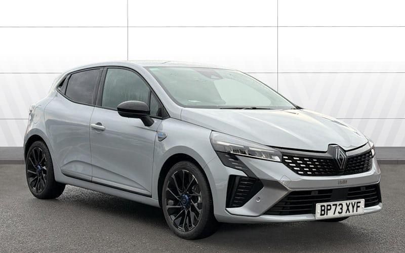 Used 2025 Renault Clio V Esprit Alpine Hatchback | £17,477 (Fair price) - Image 1/4