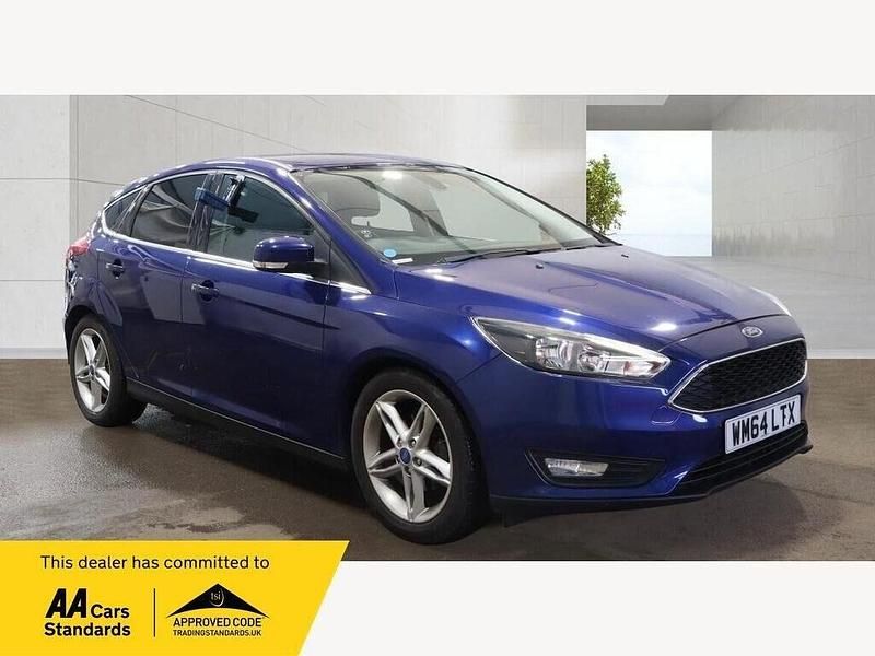 Used Ford Focus Zetec 2014 Blue Hatchback