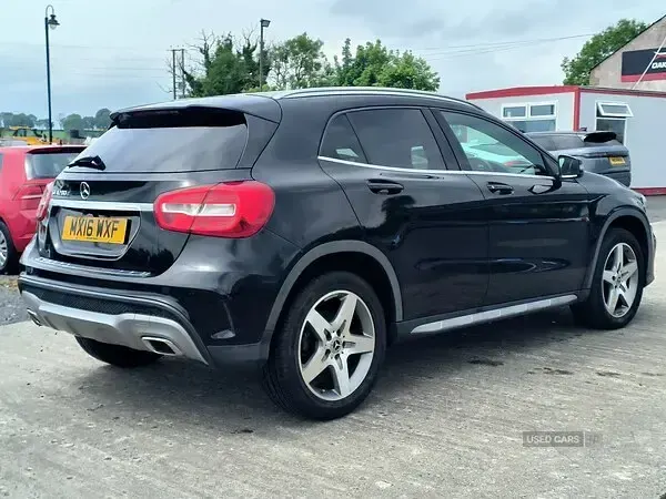 Used Mercedes GLA200 AMG line 136 HP (100 kW) 2016 Black SUV