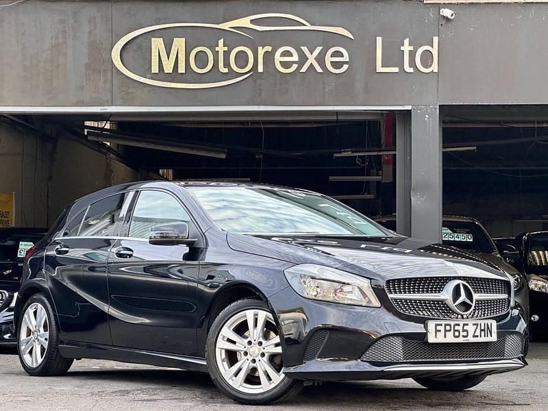 Black Used 2015 Mercedes A180 Hatchback | £8,950 (Fair price) - Image 1/2