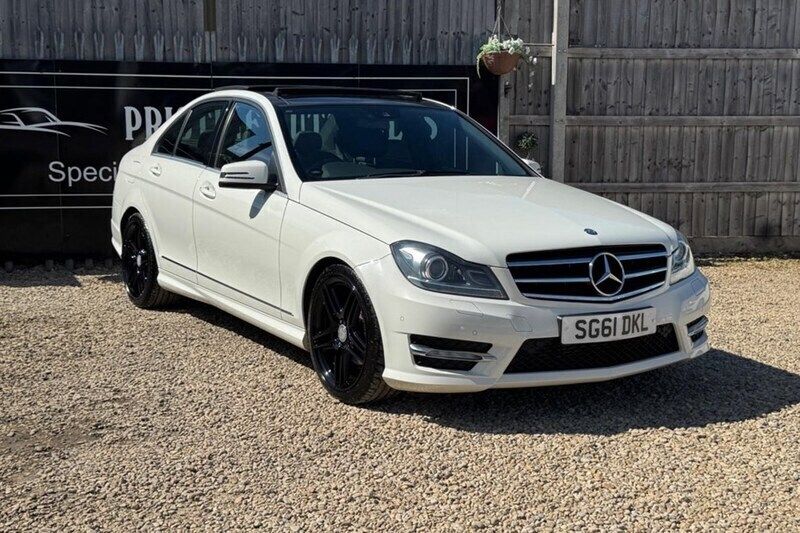 White Used 2011 Mercedes C220 Sedan | £5,795 (Fair price) - Image 1/1
