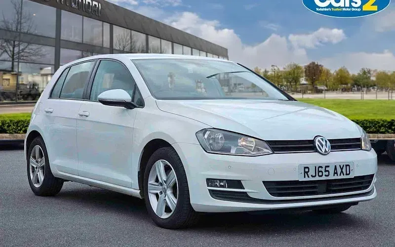 Used VW Golf VII Match 110 HP (80 kW) 2015 Hatchback