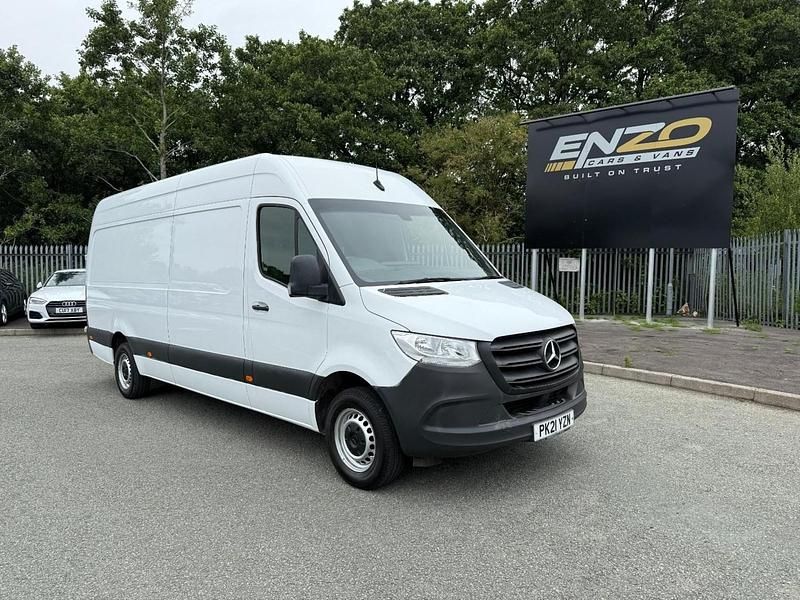 White Used 2021 Mercedes Sprinter Progressive Van | £11,495 (Fair price) - Image 1/4