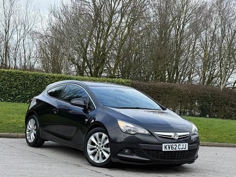 Used Vauxhall Astra GTC SRi 2012 Black Hatchback