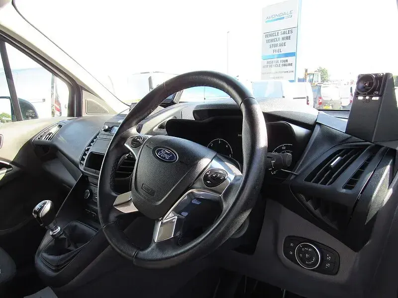 Used Ford Transit Connect 2020 White MPV