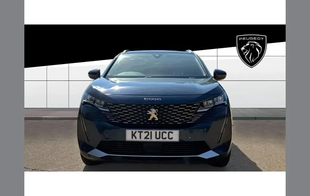 Used Peugeot 5008 Allure Premium 131 HP (96 kW) 2021 Blue SUV
