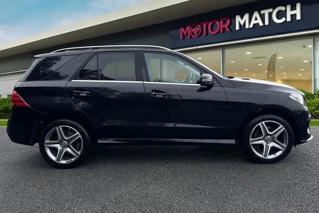 Used Mercedes GLE250 AMG line 2017 Black SUV