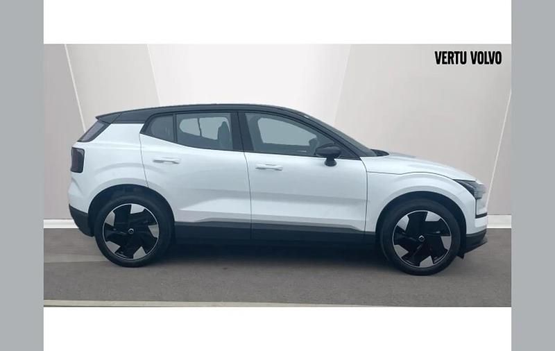Used Volvo EX30 Plus 200 kW (272 HP) 2025 White SUV