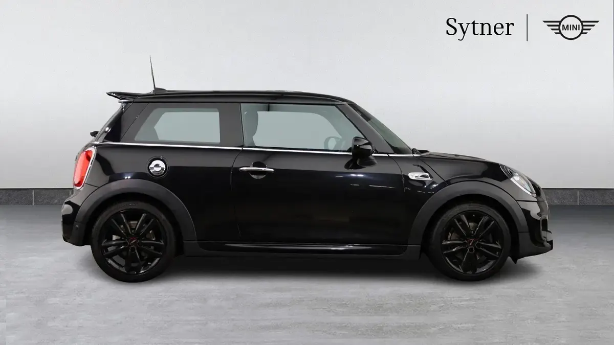 Used Mini Cooper S Hatch 189 HP (139 kW) 2019 Black Hatchback