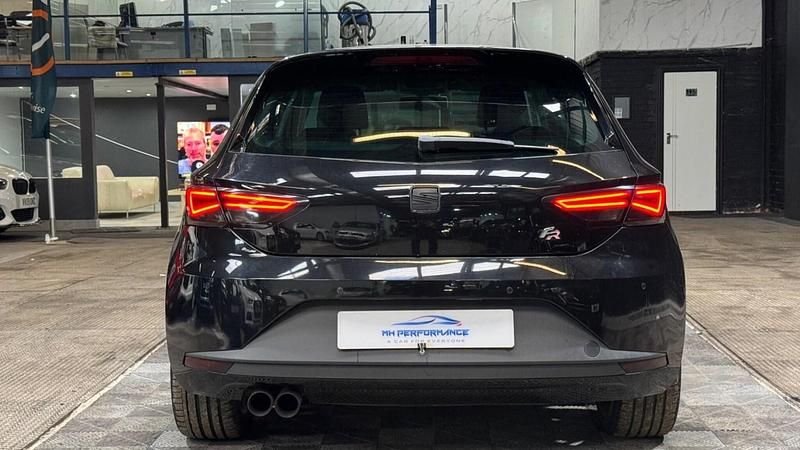 Used Seat Leon FR 150 HP (110 kW) 2015 Black Hatchback