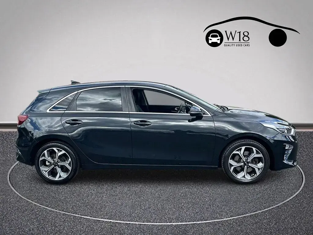Used Kia Ceed 114 HP (83 kW) 2019 Black Hatchback