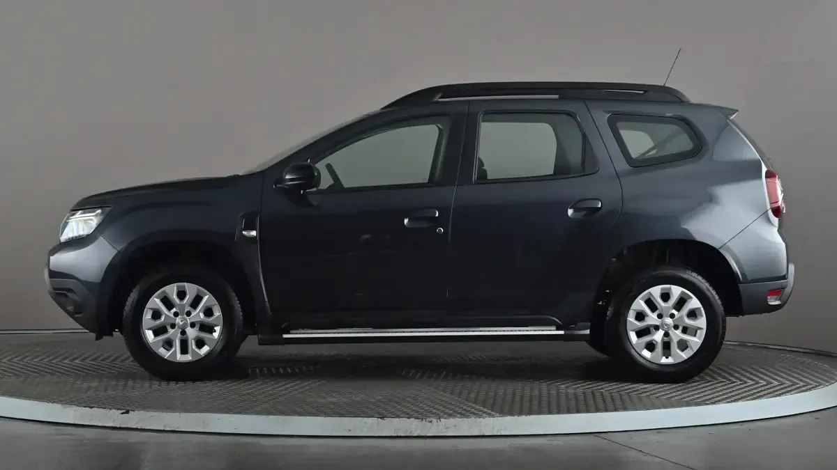 Used Dacia Duster Comfort 90 HP (66 kW) 2022 Grey SUV