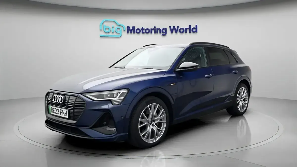 Used Audi e-tron Black Edition 300 kW (408 HP) 2022 Blue SUV