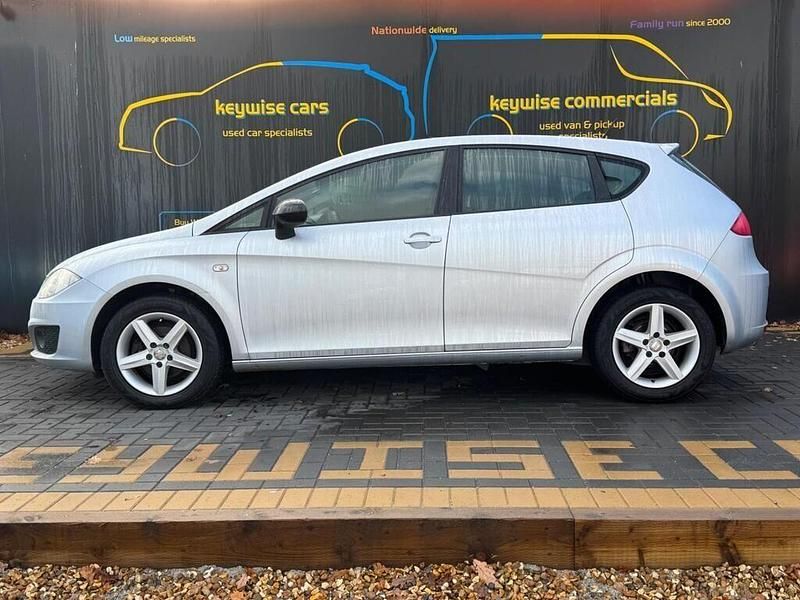 Used Seat Leon 2010 Silver Hatchback