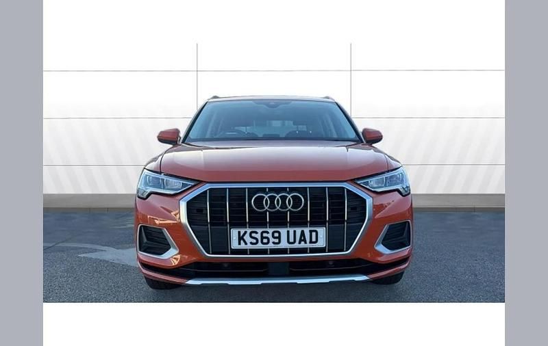 Used Audi Q3 Sport 150 HP (110 kW) 2020 Orange SUV