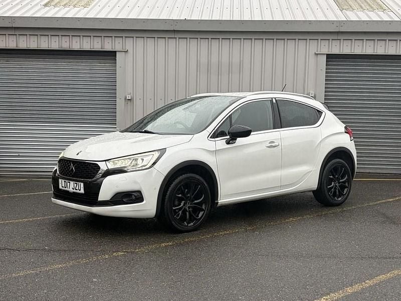 Used DS Automobiles DS4 130 HP (95 kW) 2017 White Hatchback