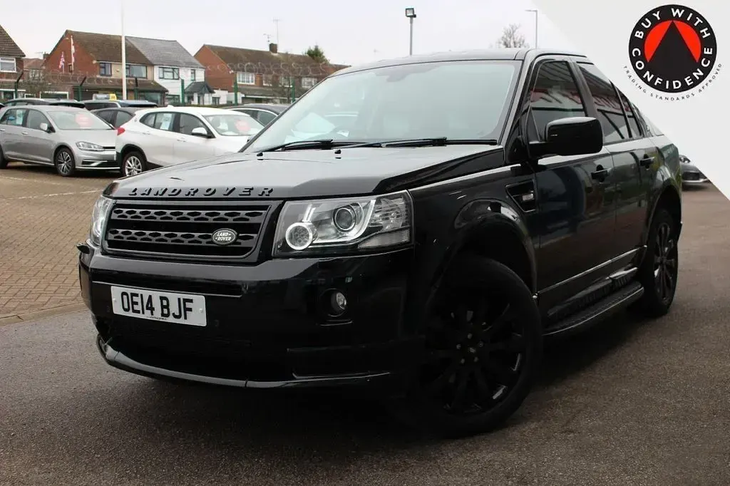 Used Land Rover Freelander 2 Dynamic 190 HP (139 kW) 2014 Black SUV