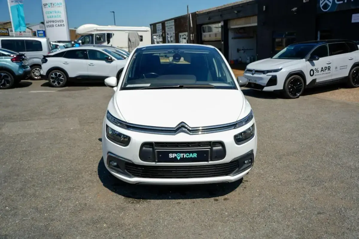 Used Citroën C4 Picasso Feel 118 HP (86 kW) 2016 White MPV