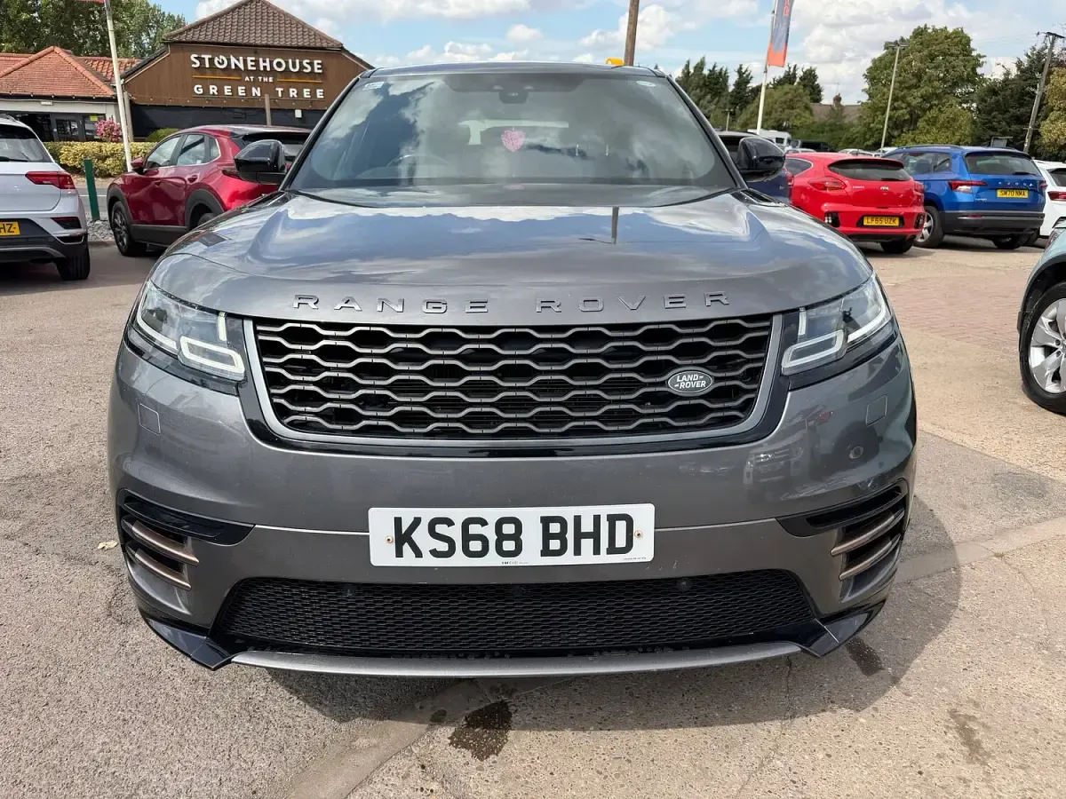 Used Land Rover Range Rover Velar SE Dynamic 240 HP (176 kW) 2018 Grey SUV