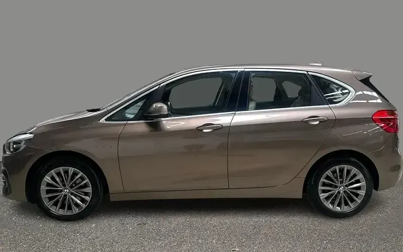 Usado BMW 220 Luxury Line 190 HP (139 kW) 2021 Carrinha
