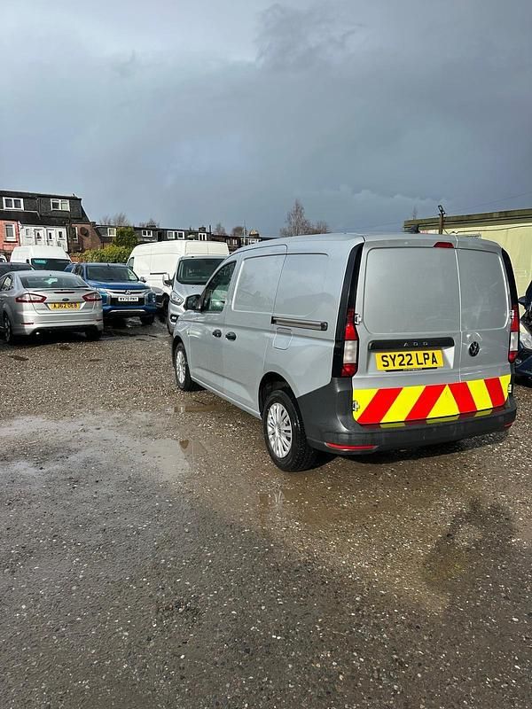 Used VW Caddy 102 HP (75 kW) 2022 Silver MPV