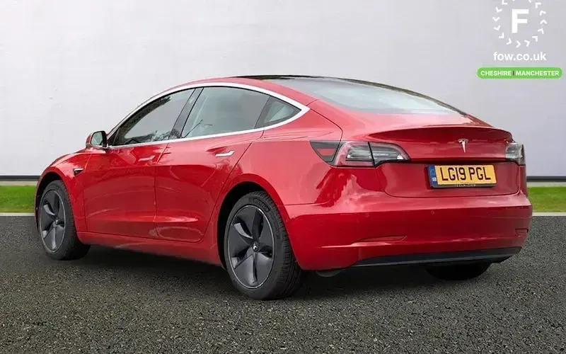 Used Tesla Model 3 Standard Range 180 kW (245 HP) 2021 Sedan