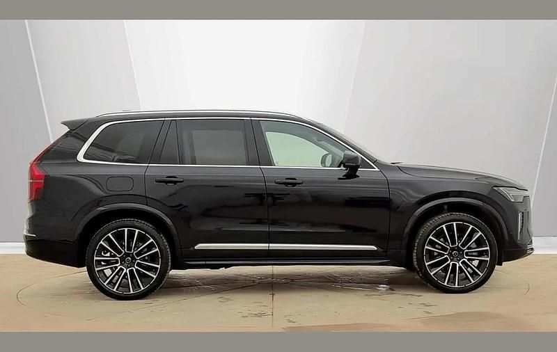 Used Volvo XC90 Ultra 449 HP (330 kW) 2025 Black SUV