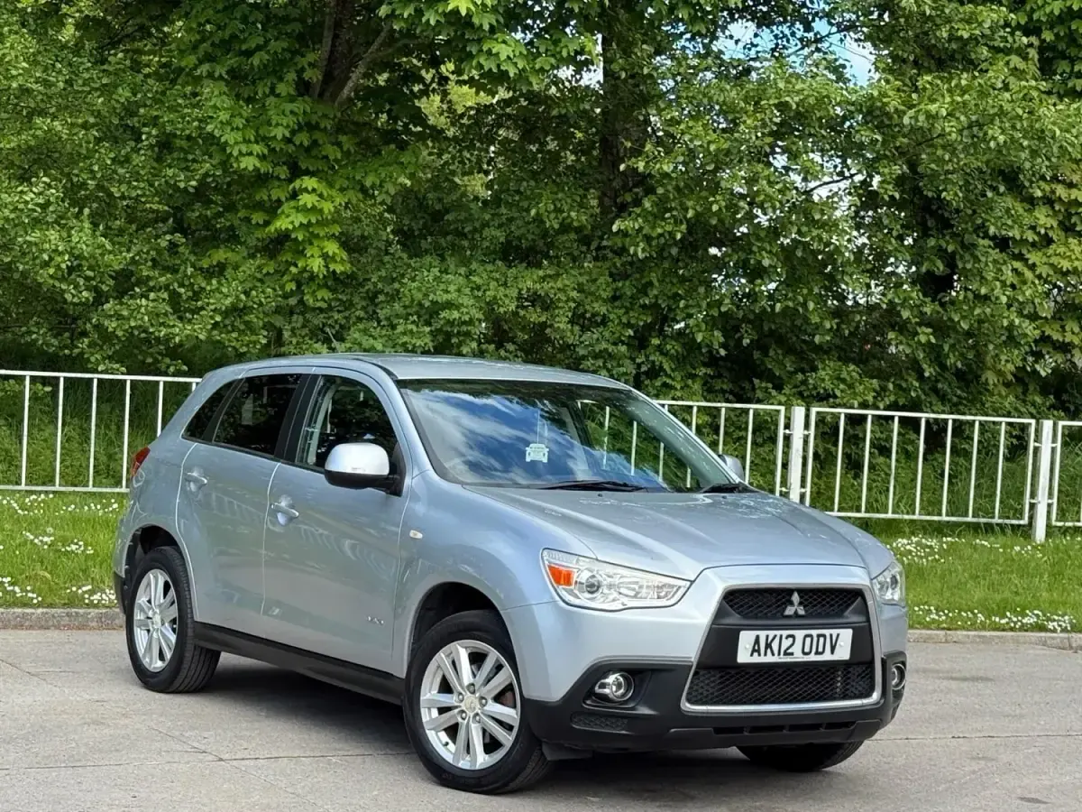 Usado Mitsubishi ASX 2012 Prateado SUV