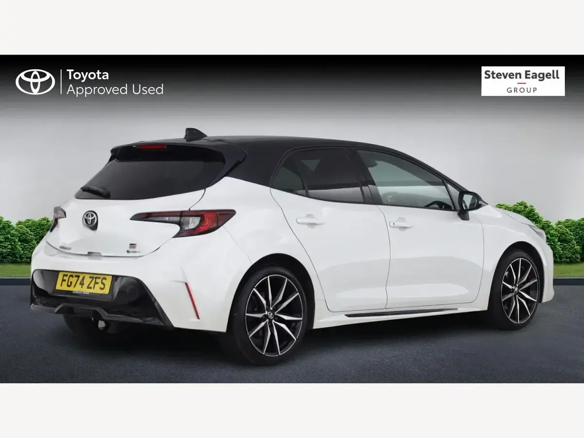 Used Toyota Corolla Sport 2024 White/black Hatchback