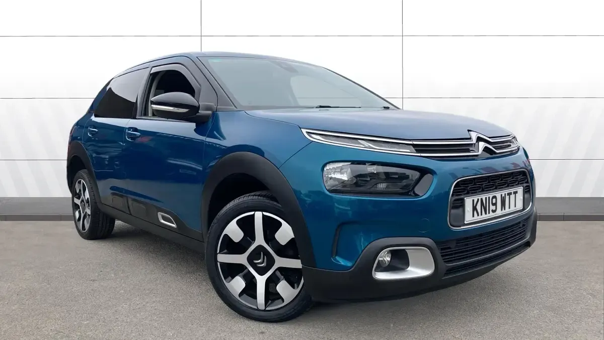 Used Citroën C4 Cactus Flair 102 HP (75 kW) 2019 Hatchback