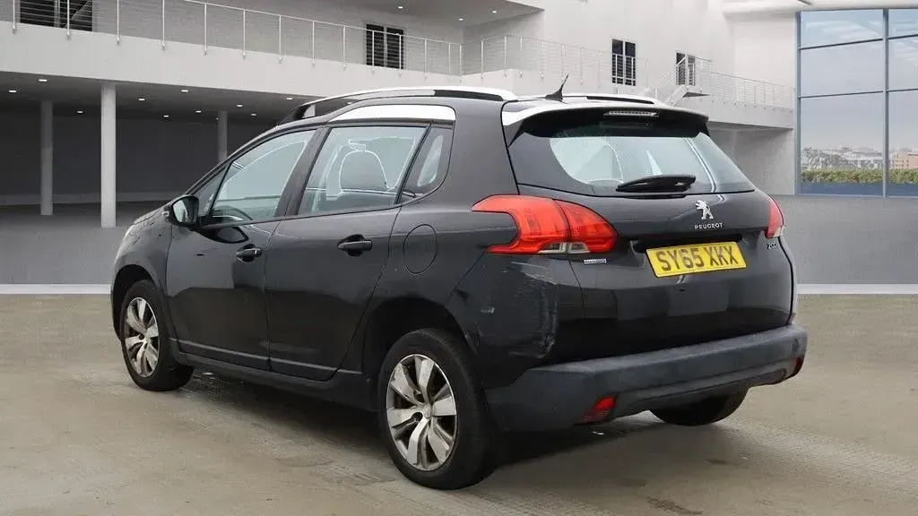 Used Peugeot 2008 Active 75 HP (55 kW) 2015 Black SUV