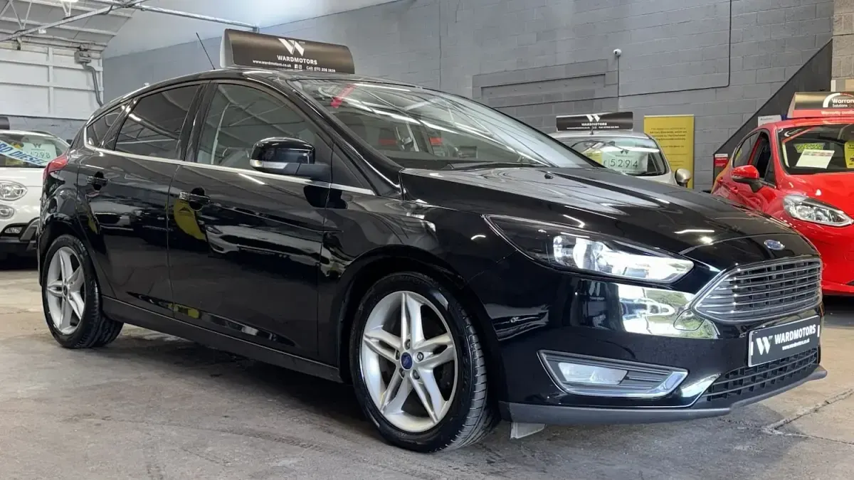 Used Ford Focus Titanium 125 HP (91 kW) 2015 Black Hatchback
