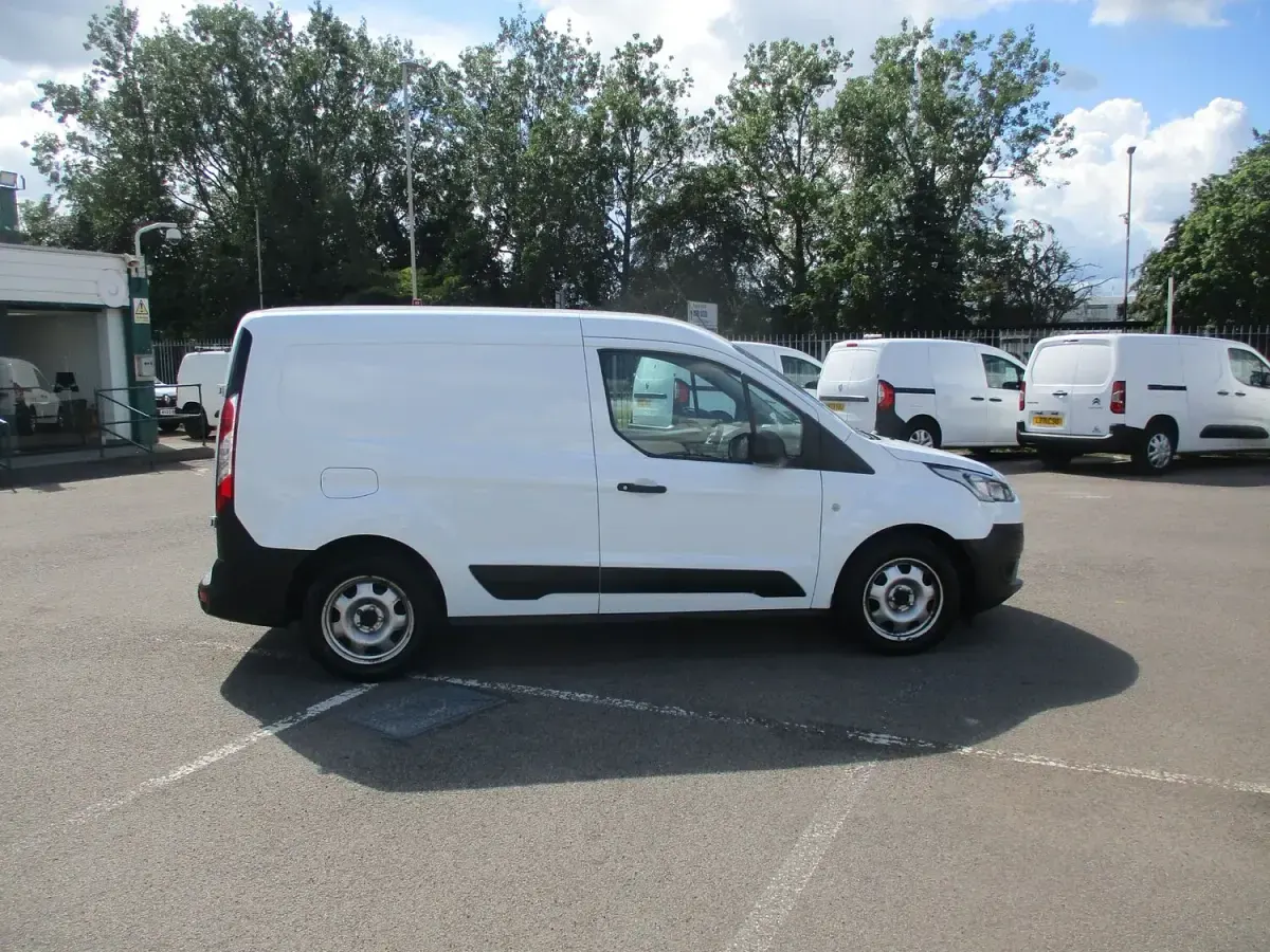 Used Ford Transit 75 HP (55 kW) 2021 White Van