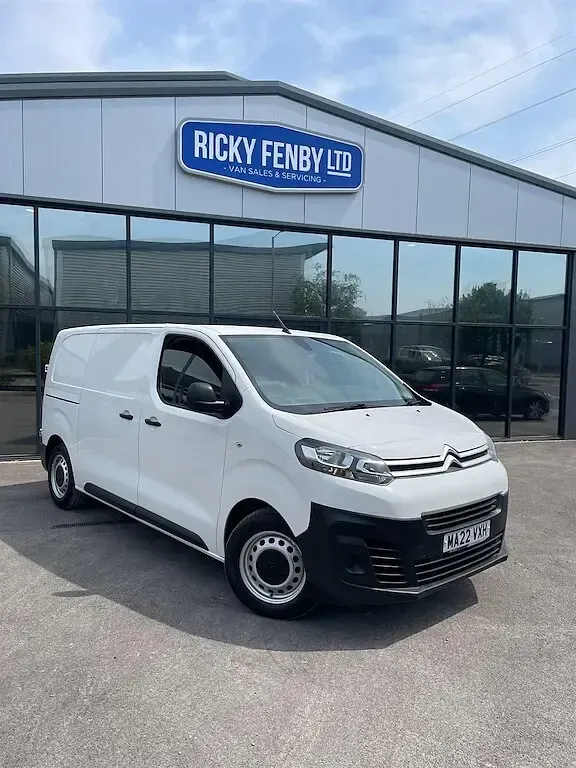 Used Citroën Dispatch 2022 White MPV