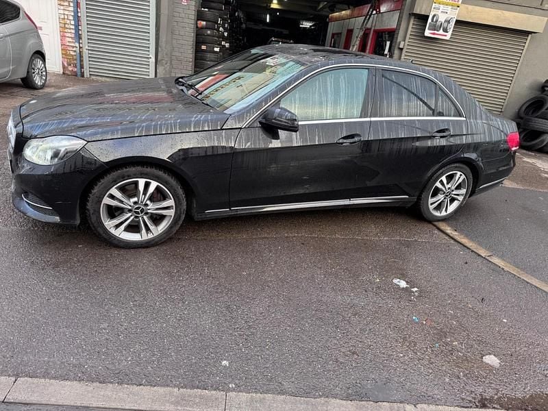 Used Mercedes E300 SE 231 HP (169 kW) 2015 Black Sedan