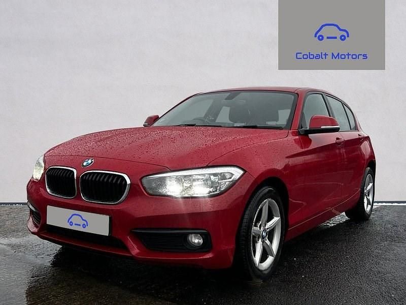 Used BMW 118 2018 Red Hatchback