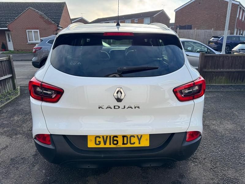 Second-hand Renault Kadjar Dynamique 130 CP (95 kW) 2016 Alb SUV