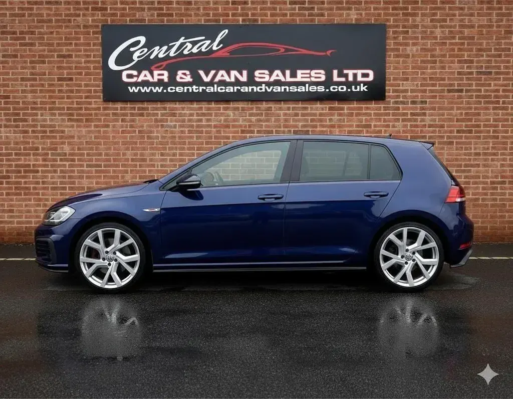Used VW Golf VII GTD 184 HP (135 kW) 2018 Blue Hatchback