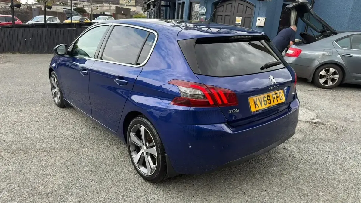 Second-hand Peugeot 308 S 2019 Albastru Hatchback