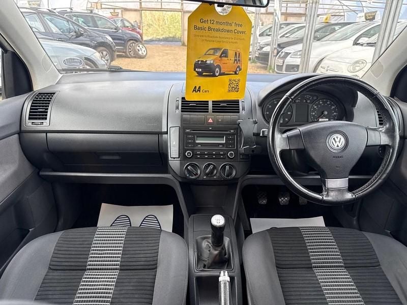 Used VW Polo Match 60 HP (44 kW) 2008 Silver Hatchback