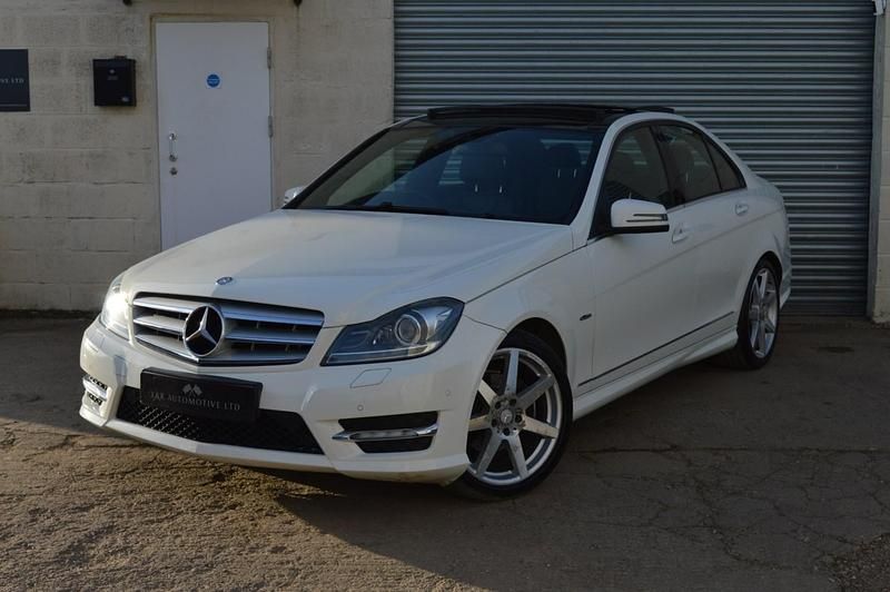 Used Mercedes C220 2012 White Sedan
