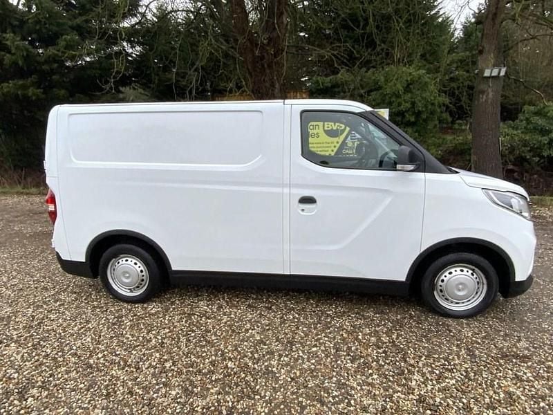 Used Maxus eDeliver 3 89 kW (122 HP) 2021 White Van