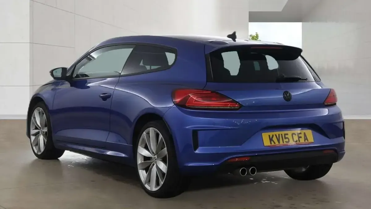Used VW Scirocco R-line 184 HP (135 kW) 2015 Blue Coupe