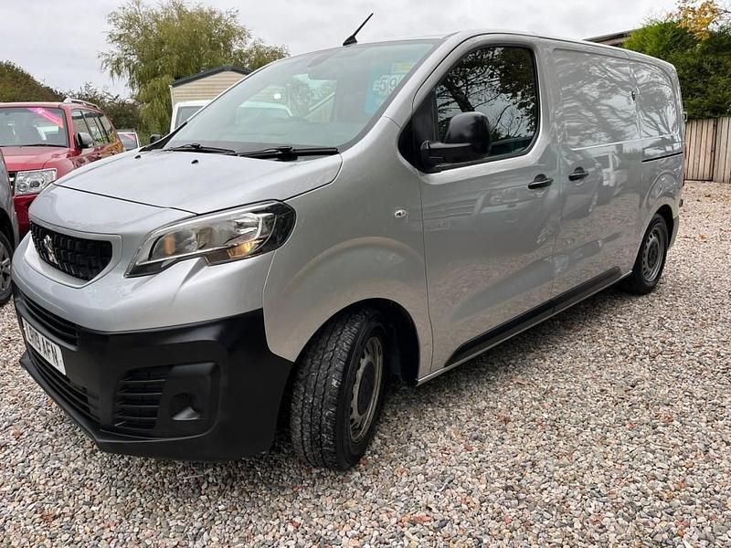 Silver Used 2019 Peugeot Expert Van | £5,995 (Expensive) - Image 1/4